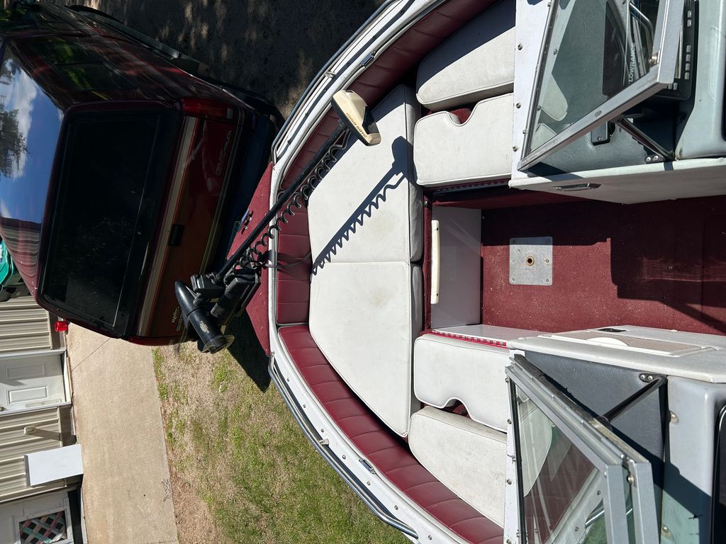 1994 Crestliner Phantom 186 - National Vehicle