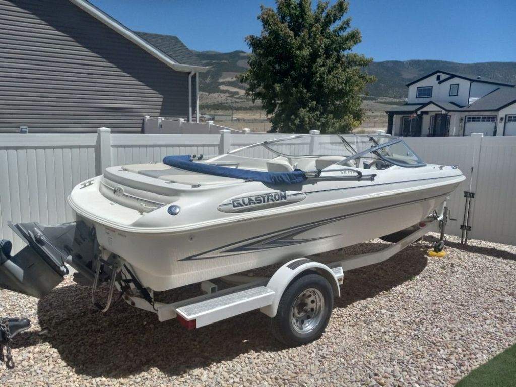You 2000 Glastron SX 195 - National Vehicle