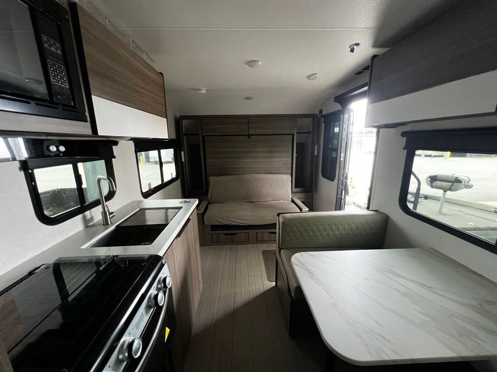 専用ページ１ 2026 Venture Sonic SN190VRB - National Vehicle