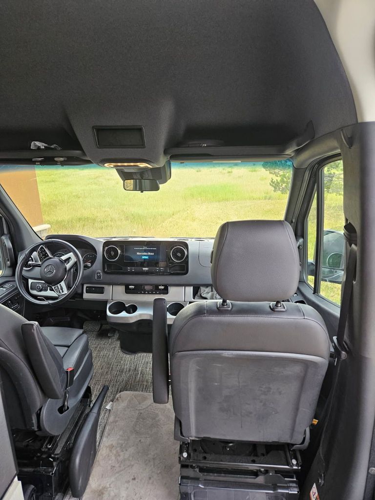 2022 Thor Motor Coach Sanctuary Sprinter 19P - National Vehicle