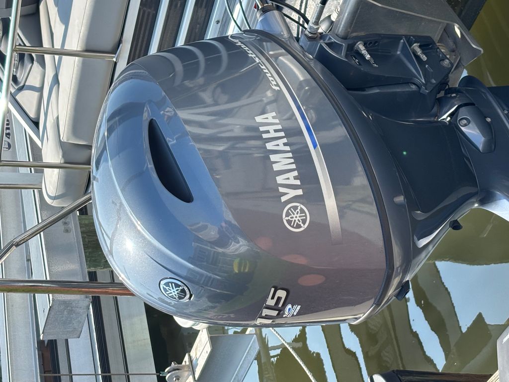 2021 Bennington 22SSBX - National Vehicle
