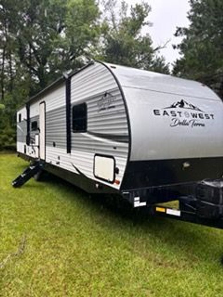 2022 Forest River East to West Della Terra 291BH - National Vehicle