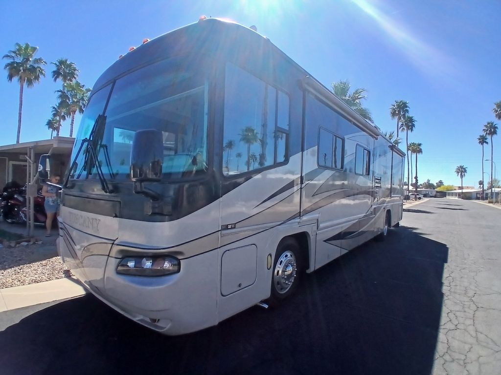 2005 Damon Tuscany 3974 - National Vehicle