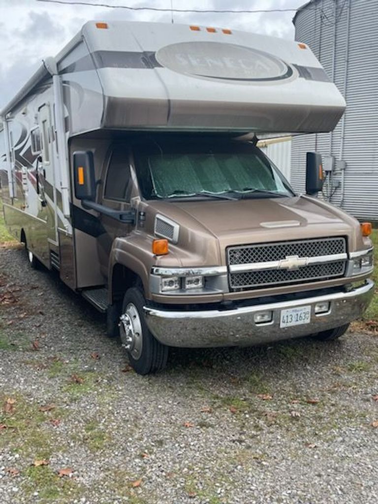 2005 Jayco Seneca HD 34SS - National Vehicle