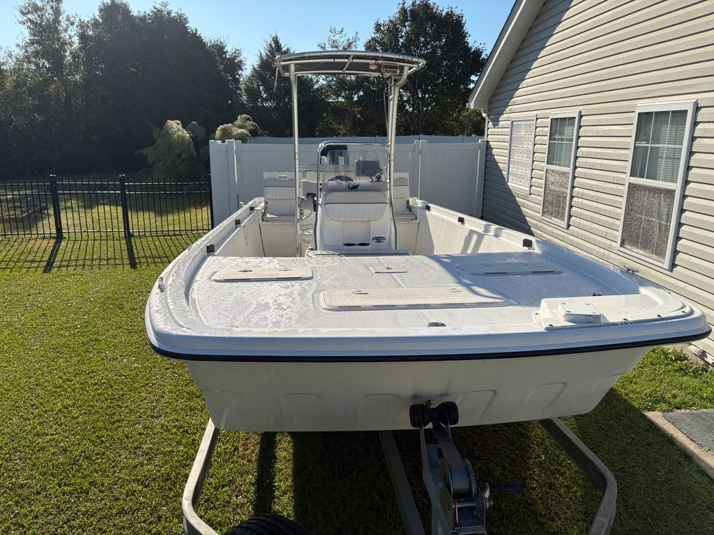 2017 Mako Pro Skiff 21 CC - National Vehicle