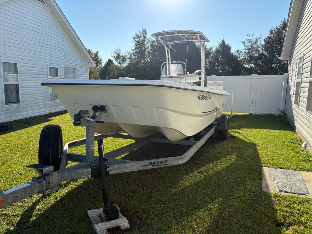 2017 Mako Pro Skiff 21 CC - National Vehicle