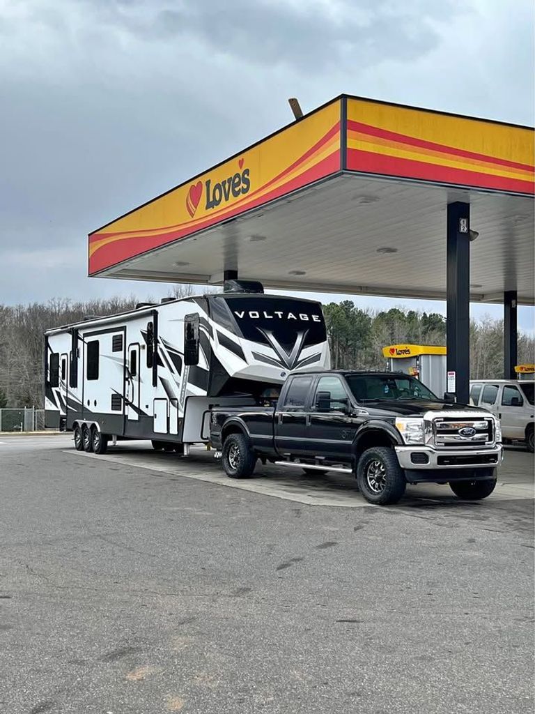 2021 Dutchmen Voltage Toy Hauler 4075 - National Vehicle