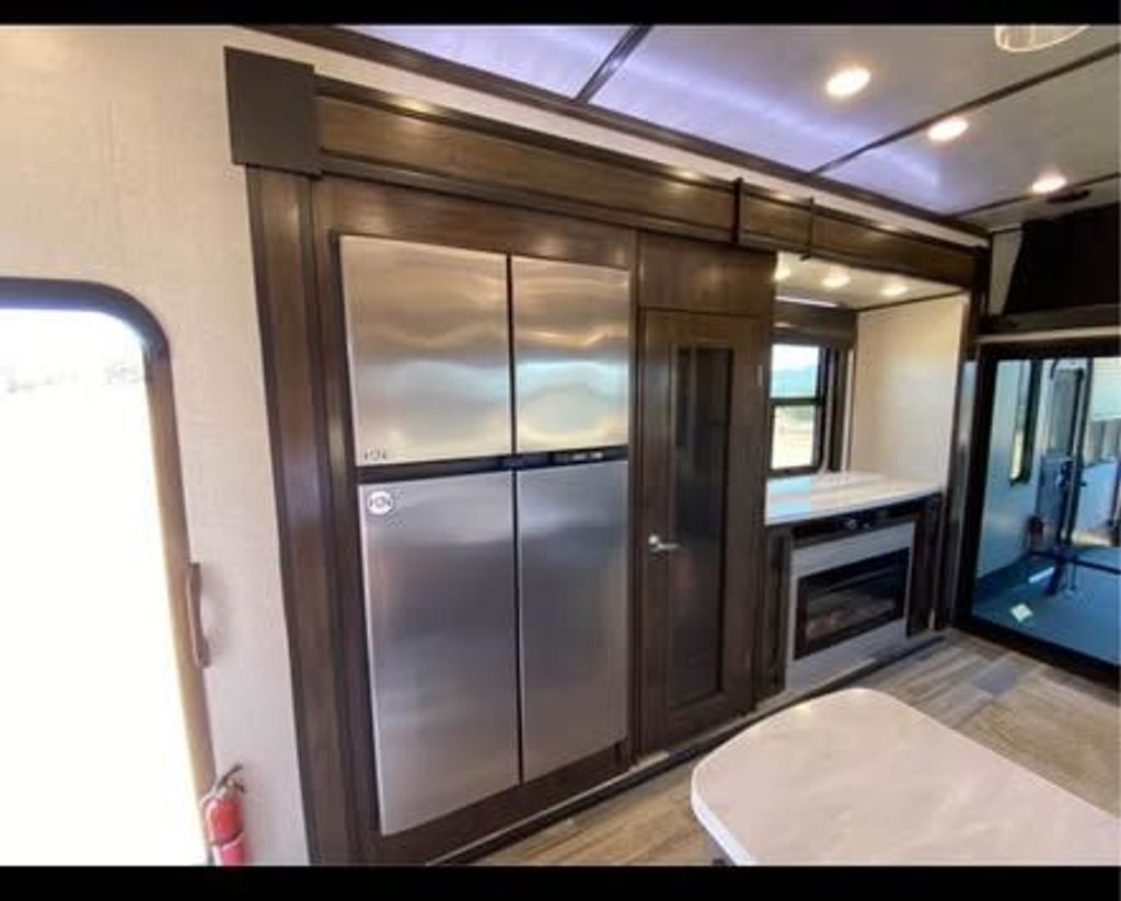 2021 Dutchmen Voltage Toy Hauler 4075 - National Vehicle