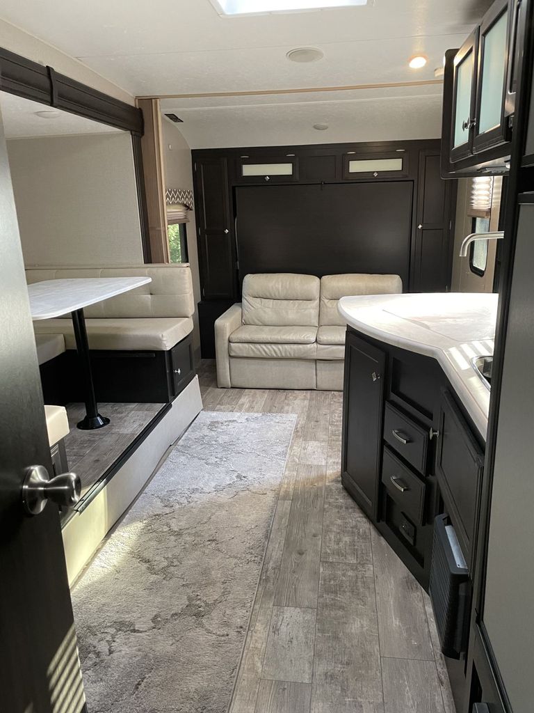 2019 Venture RV Sonic SN220VRB National Vehicle