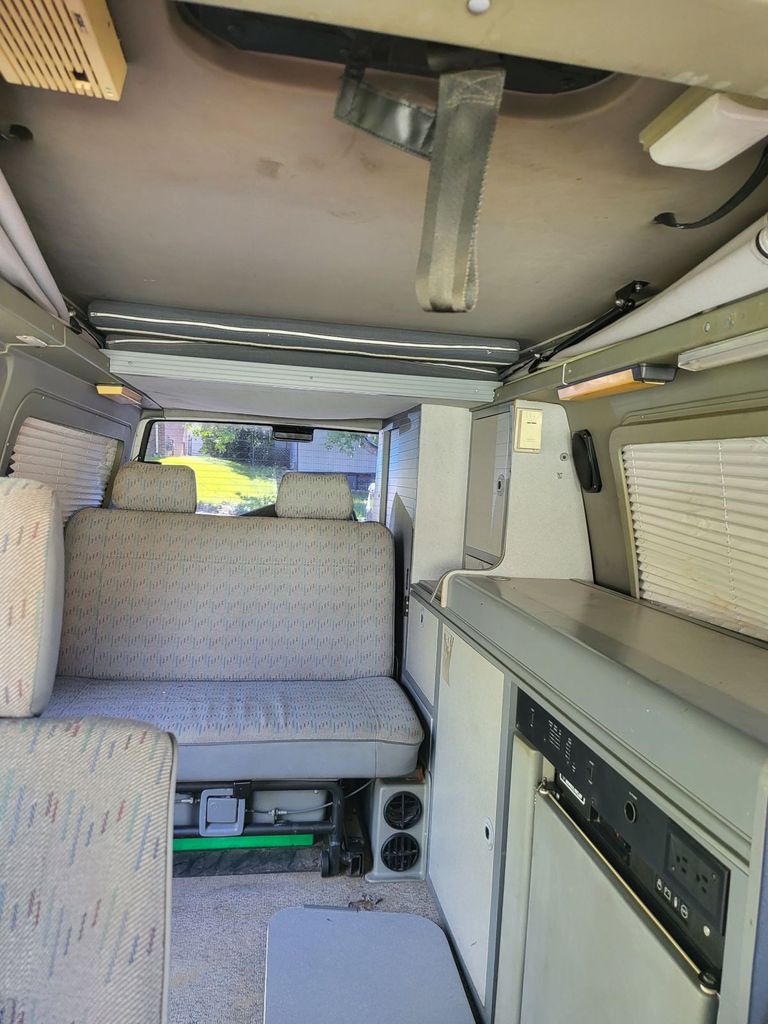 1995 Winnebago Eurovan Camper - National Vehicle