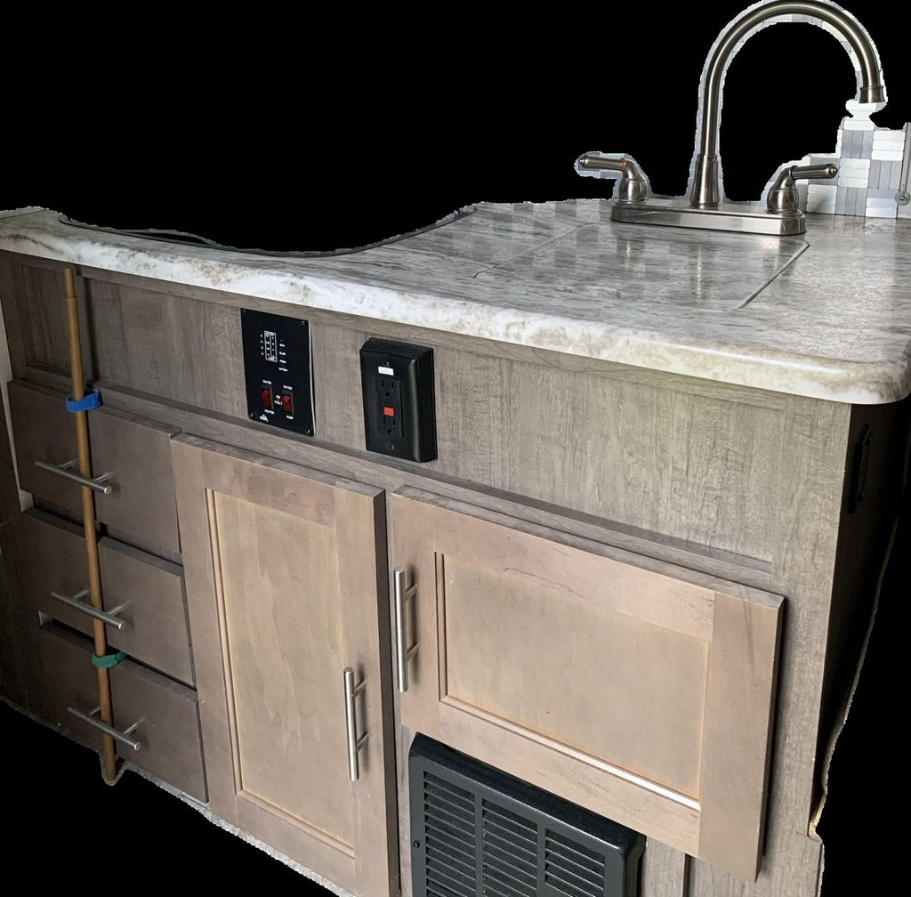 2018 Forest River R-Pod 171 - National Vehicle