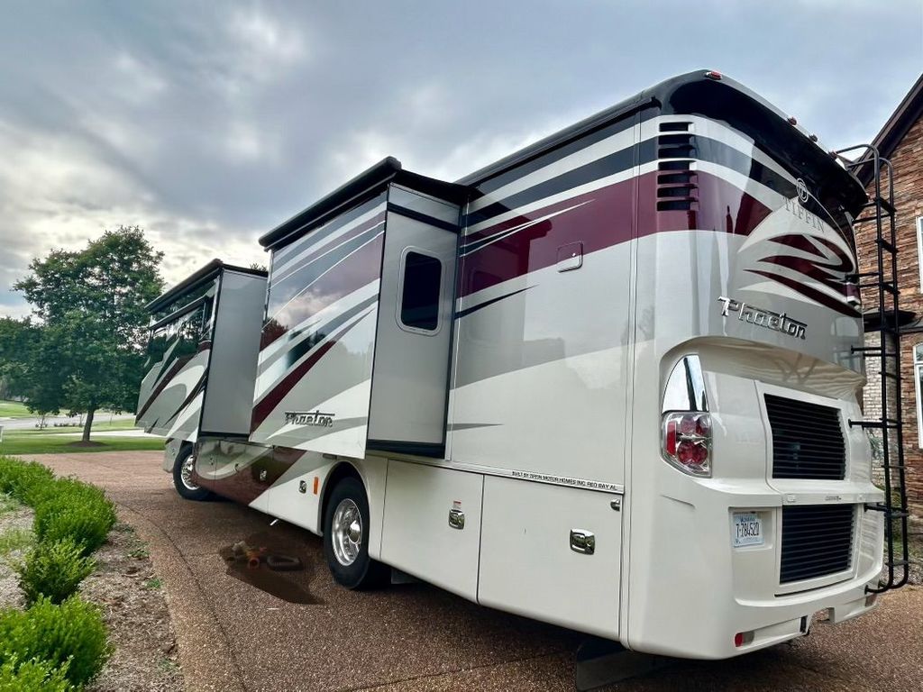 2018 Tiffin Motorhomes Phaeton 37BH - National Vehicle
