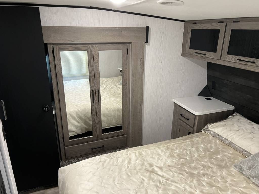 2021 Heartland Fuel 352 - National Vehicle