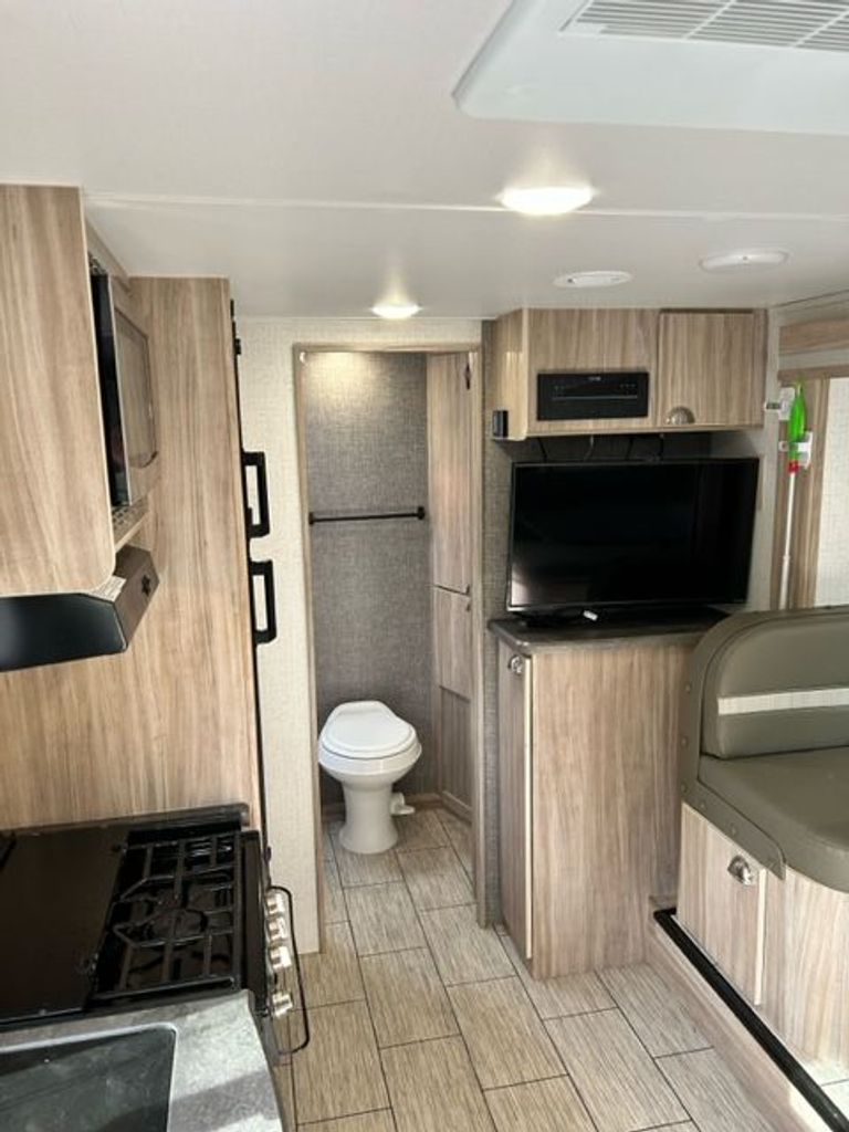 2021 Winnebago Micro Minnie 2108DS - National Vehicle