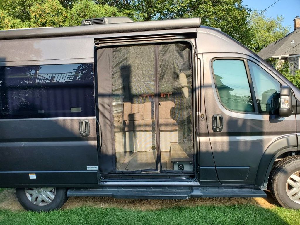 2024 Thor Motor Coach Rize 18M - National Vehicle