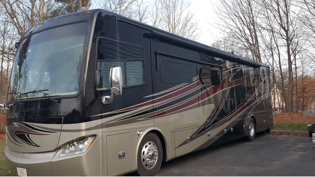 2014 Tiffin Motorhomes Phaeton 40QBH - National Vehicle