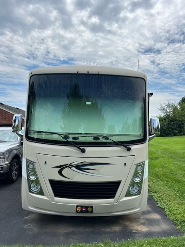 2022 Thor Motor Coach Freedom Traveler 30A National Vehicle