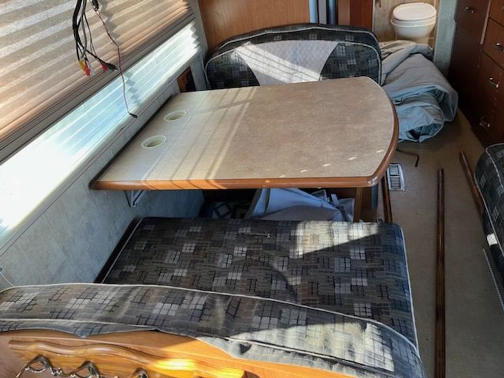 2007 Winnebago View 23H - National Vehicle