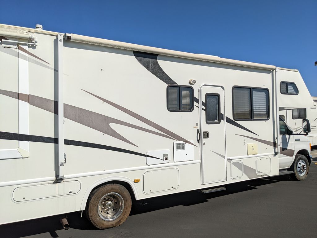 2006 Four Winds Motorhome 31F - National Vehicle