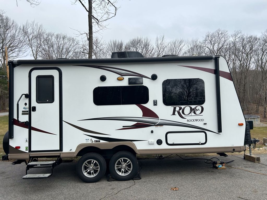 【レイ】
ポータブルダーツスタンド 2018 Forest River Rockwood Roo 19 - National Vehicle
