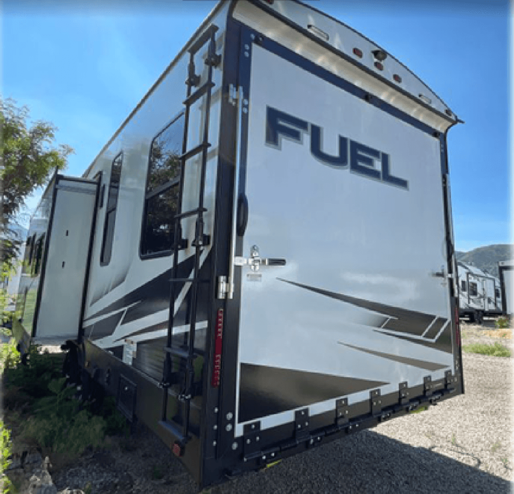 2022 Heartland Fuel Toy Hauler 305 National Vehicle