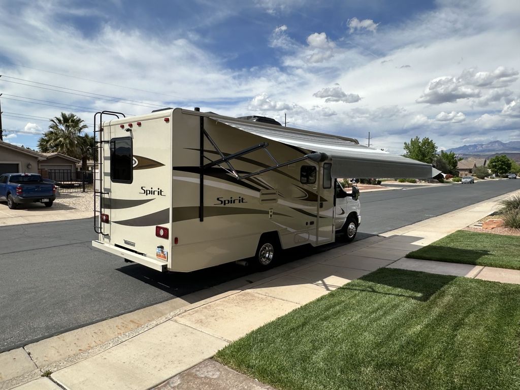 2021 Winnebago Spirit 22M - National Vehicle