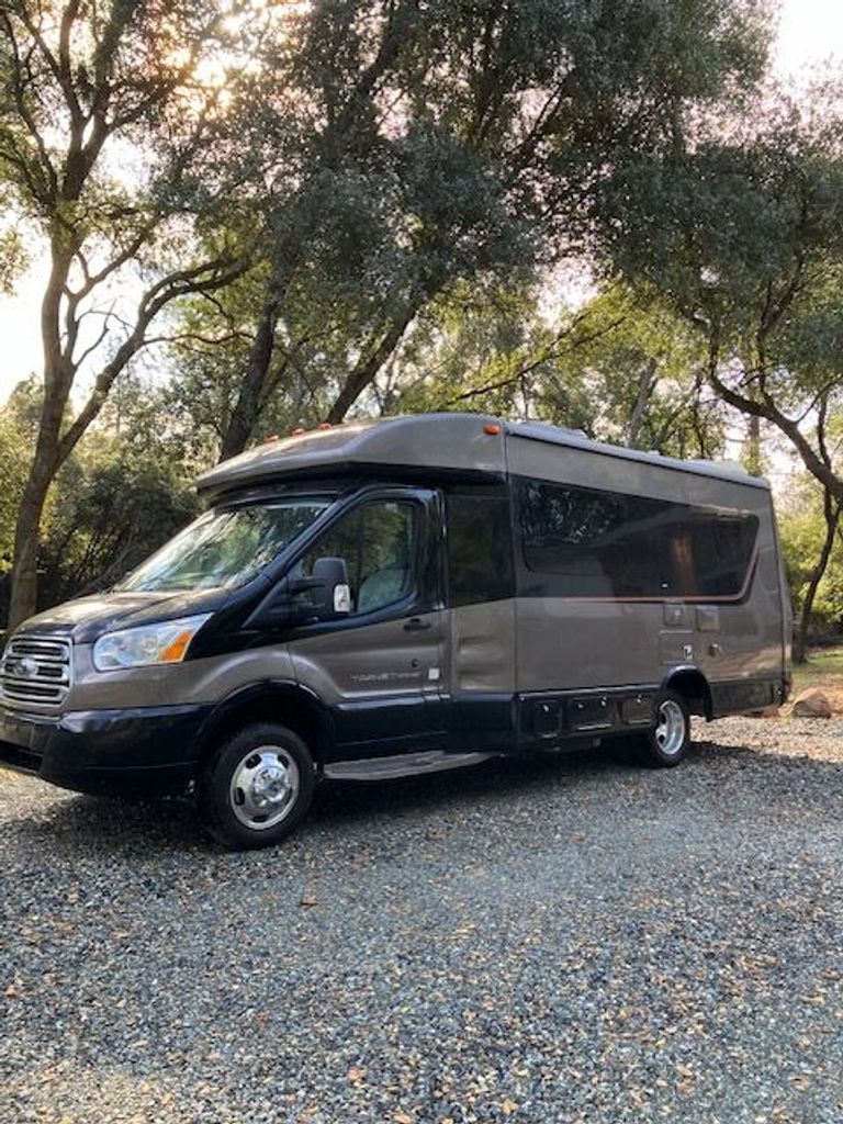 2020 Phoenix Cruiser Motorhome Phoenix TRX - National Vehicle