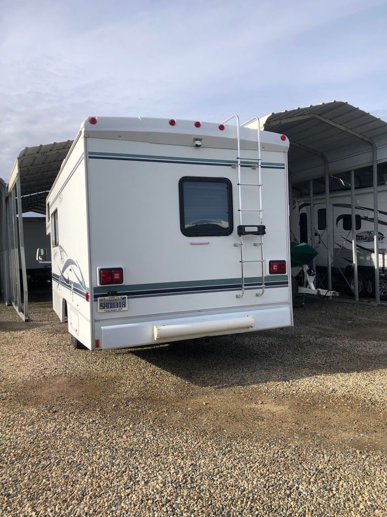 2004 Itasca Spirit 24V - National Vehicle