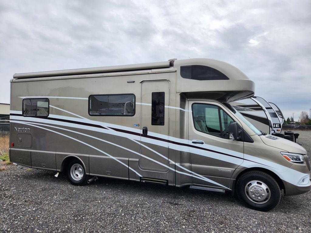 2022 Winnebago Navion 24V - National Vehicle