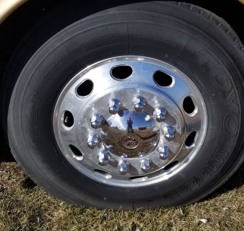 2007 Holiday Rambler Endeavor 40PET - National Vehicle