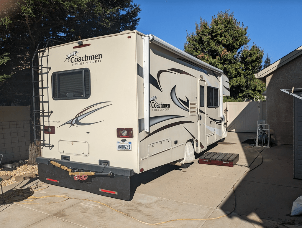 2016 Coachmen Freelander 26RS - National Vehicle