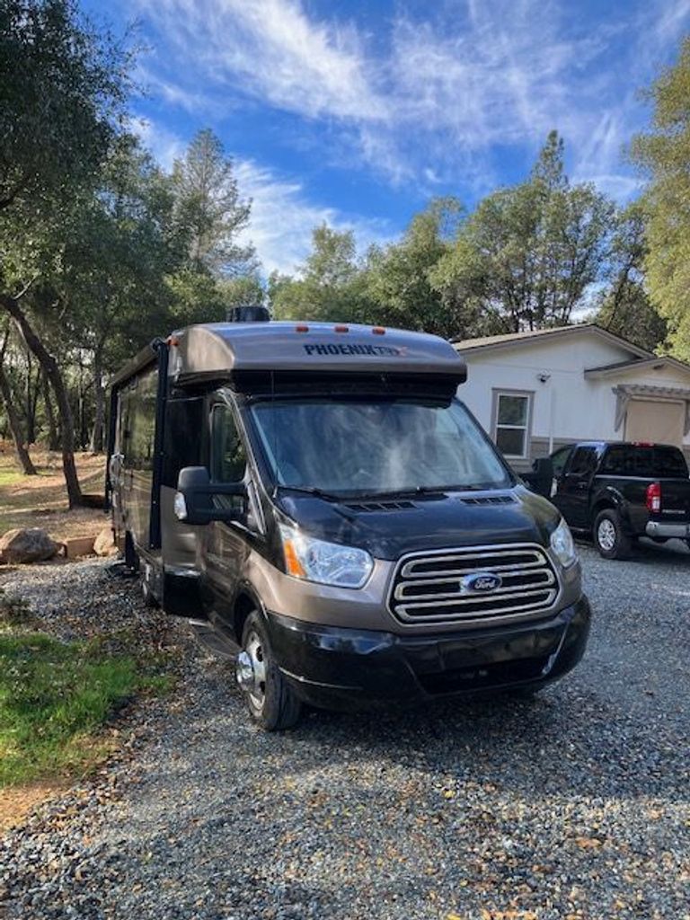 2020 Phoenix Cruiser Motorhome Phoenix TRX - National Vehicle