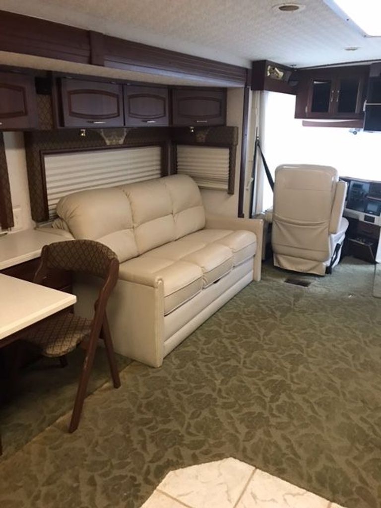2003 Winnebago Ultimate Advantage 40K National Vehicle