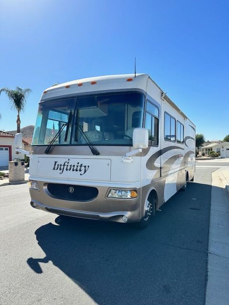  2002 Four Winds Infinity 32R - National Vehicle