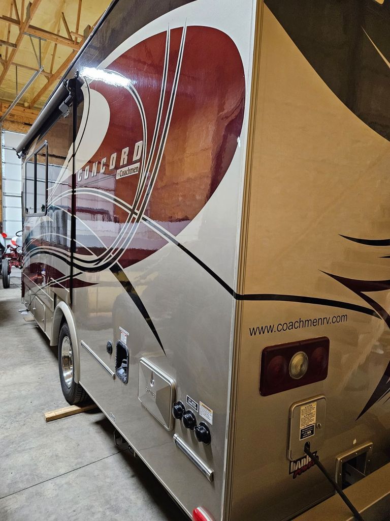 2014 Coachmen Concord 225le - National Vehicle